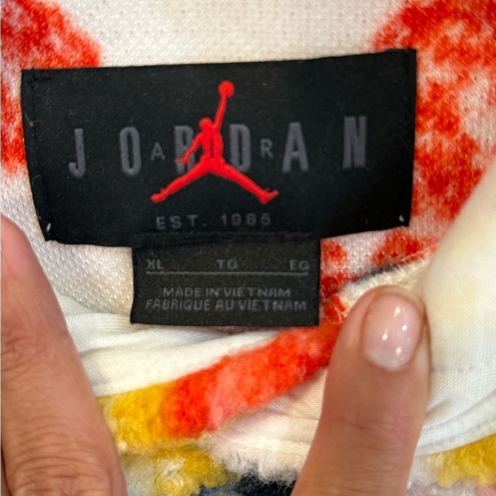 Nike Air Jordan Men’s XL Sweatshirt and L Sweatpants (SET) - Picture 6 of 9
